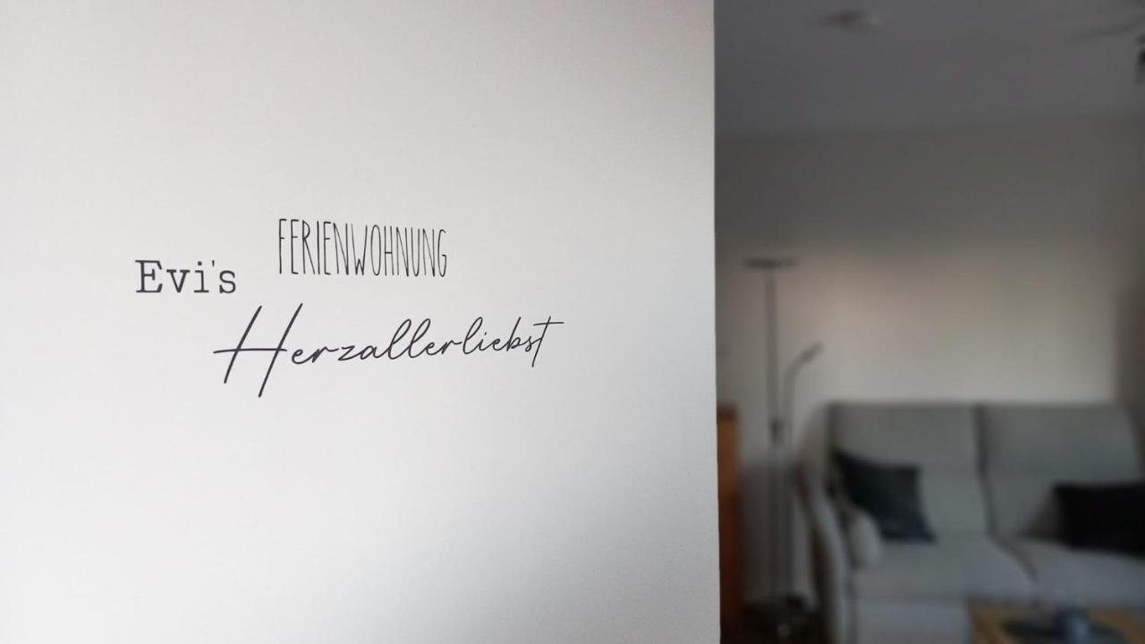 Ferienwohnung Evi'S Herzallerliebst Brilon Exterior foto